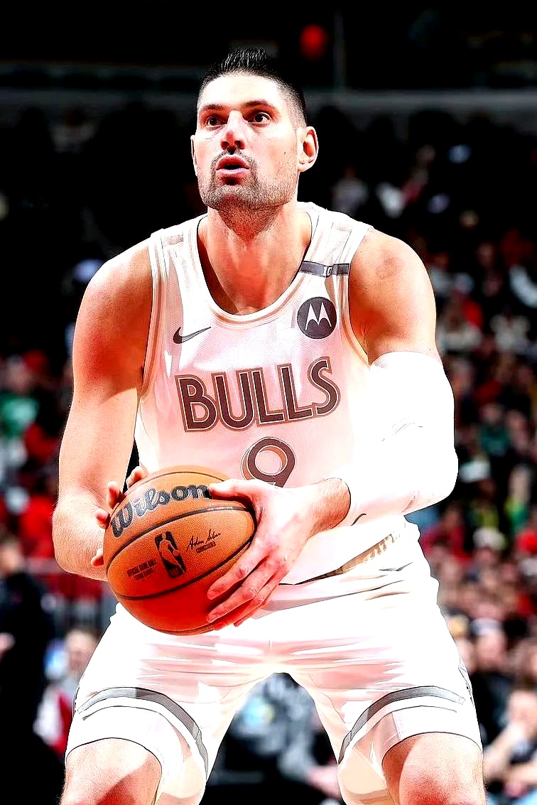 篮网险胜尼克斯，武切维奇刷新纪录